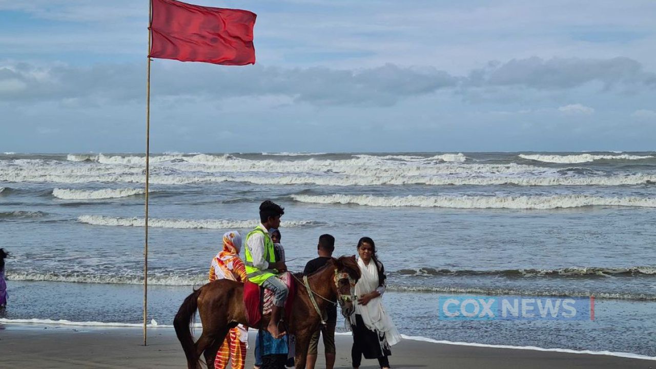 ৫০ কি.মি. বেগে দমকা হাওয়ার পূর্বাভাস,কক্সবাজার সহ সমুদ্রবন্দরে ৩ নম্বর সতর্ক সংকেত