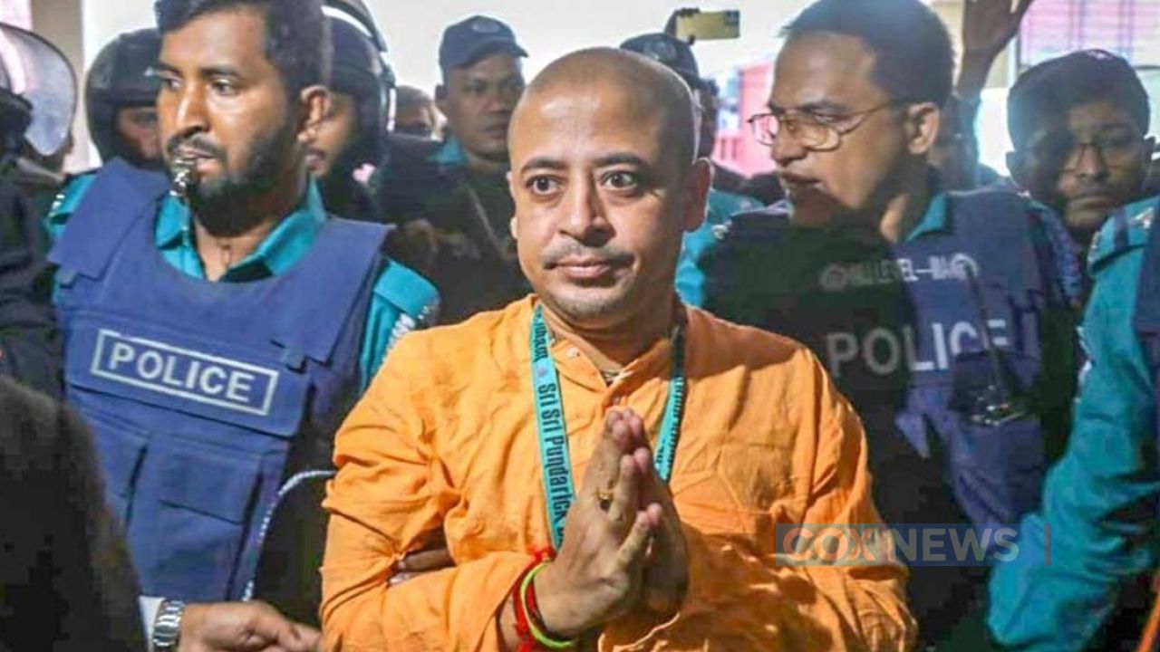চিন্ময় দাসের দুই মামলায় জামিন, আপাতত মিলছে না মুক্তি