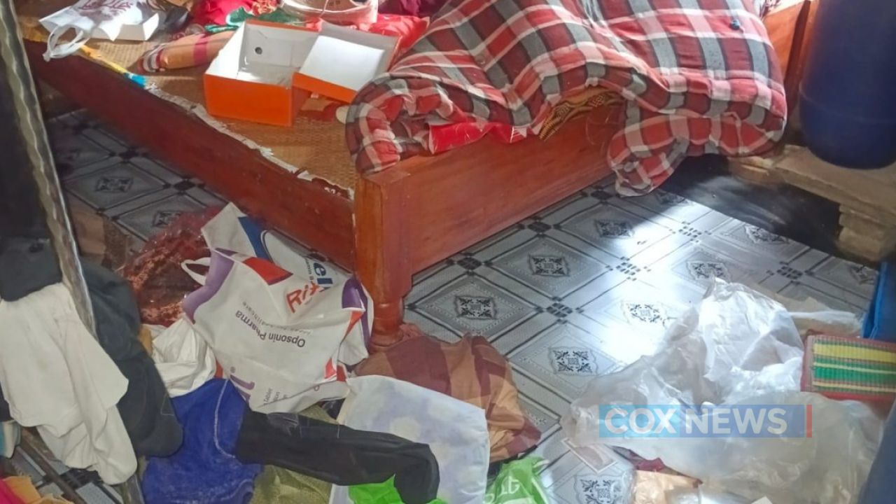 বসতঘরে মিললো বাবার মরদেহ, ছেলে পুলিশ হেফাজতে