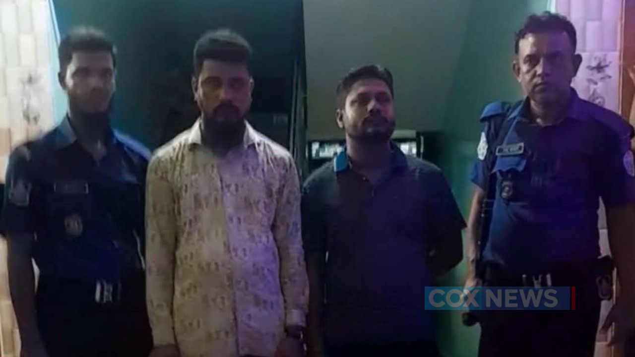 ঘুমধুমে পুলিশের অভিযানে ইয়াবা-মদ ও সাড়ে ৫ লাখের বেশি টাকা উদ্ধার, আটক ২